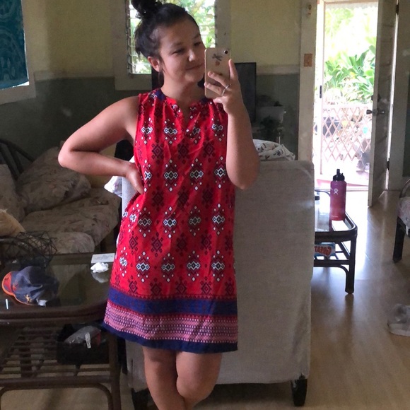 Pattern Red Dress - Picture 1 of 7